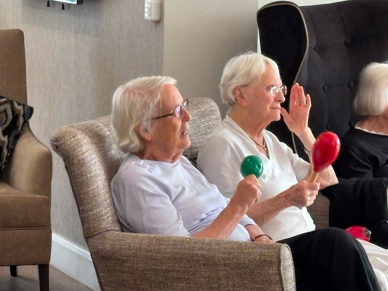 3 of our residents sat down with maraccas